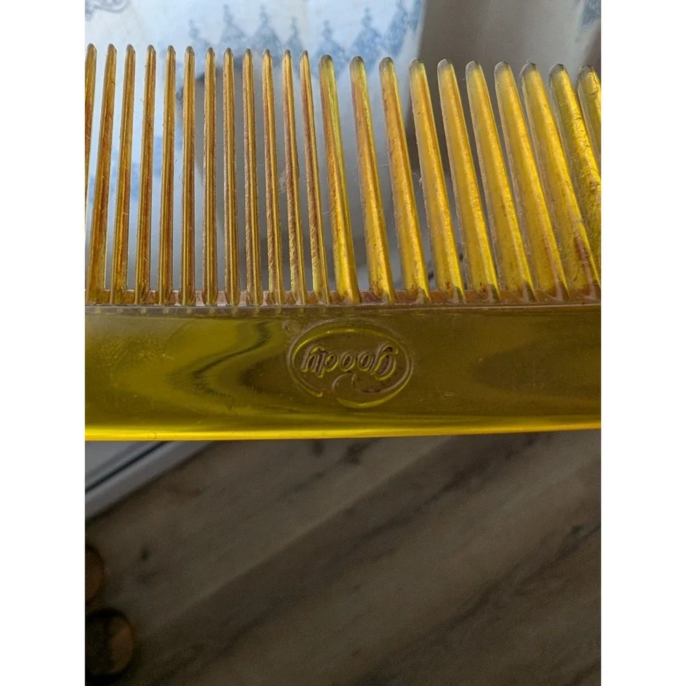 Vintage Goody Comb Unbreakable Brownish No Broken Teeth Or Chips Made in USA